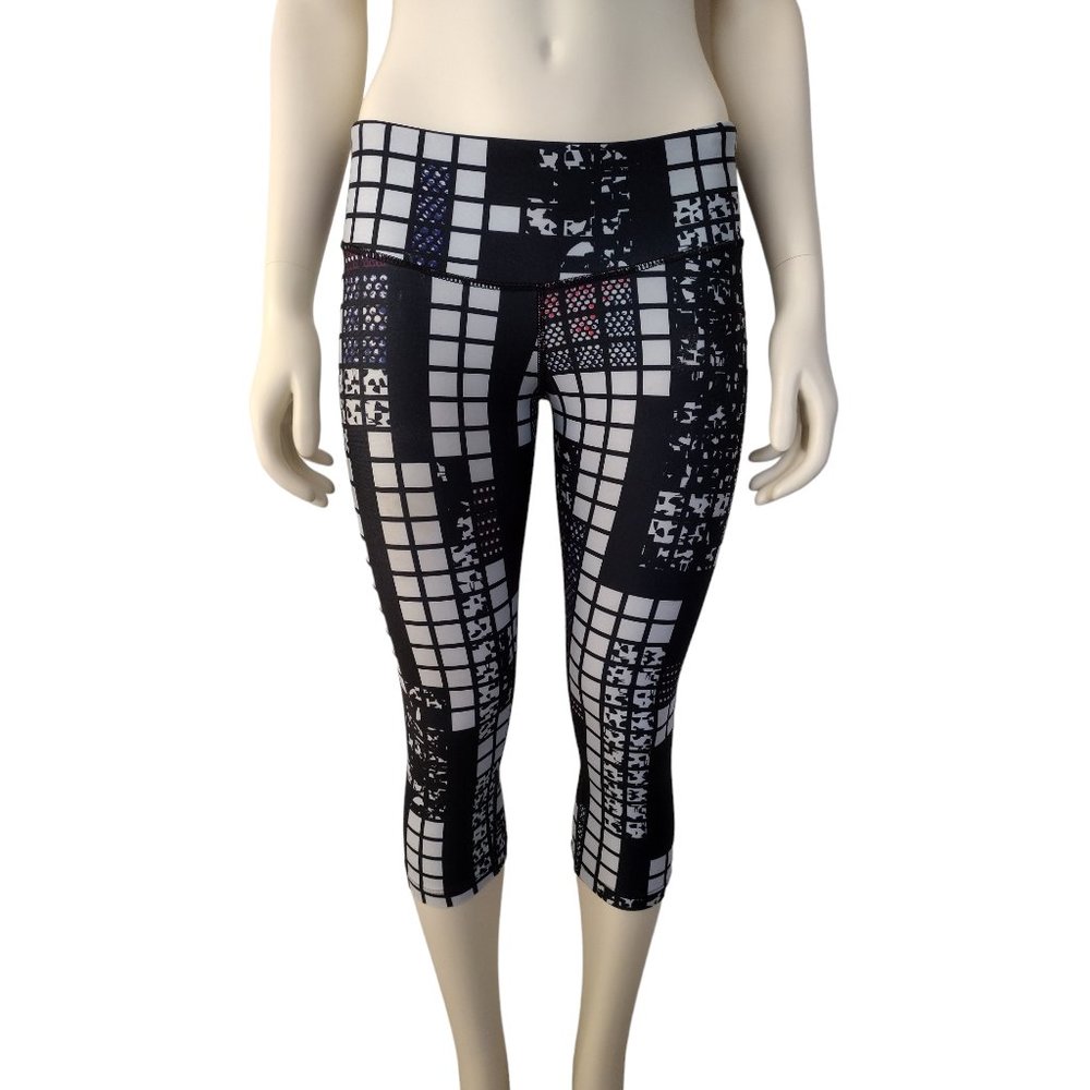 OC Multicolored Geometric Low Rise Soft Stretch Cropped Fitness Leggings